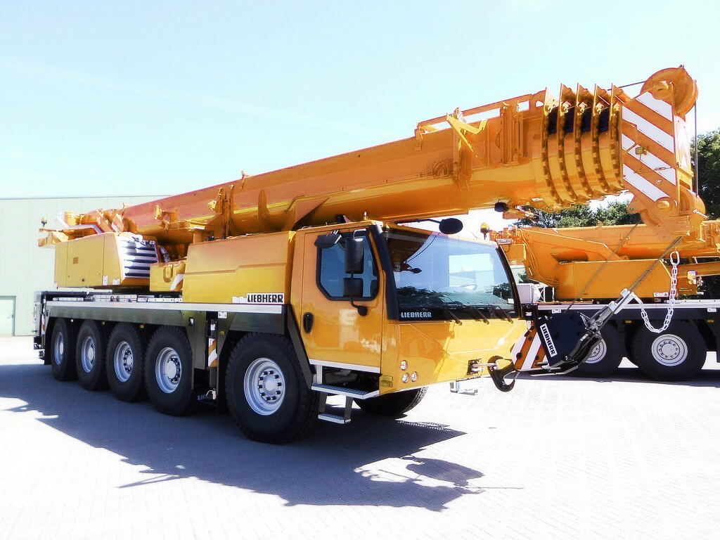 Аренда автокрана 95 тонн - Liebherr LTM 1095-5.1 в Москве